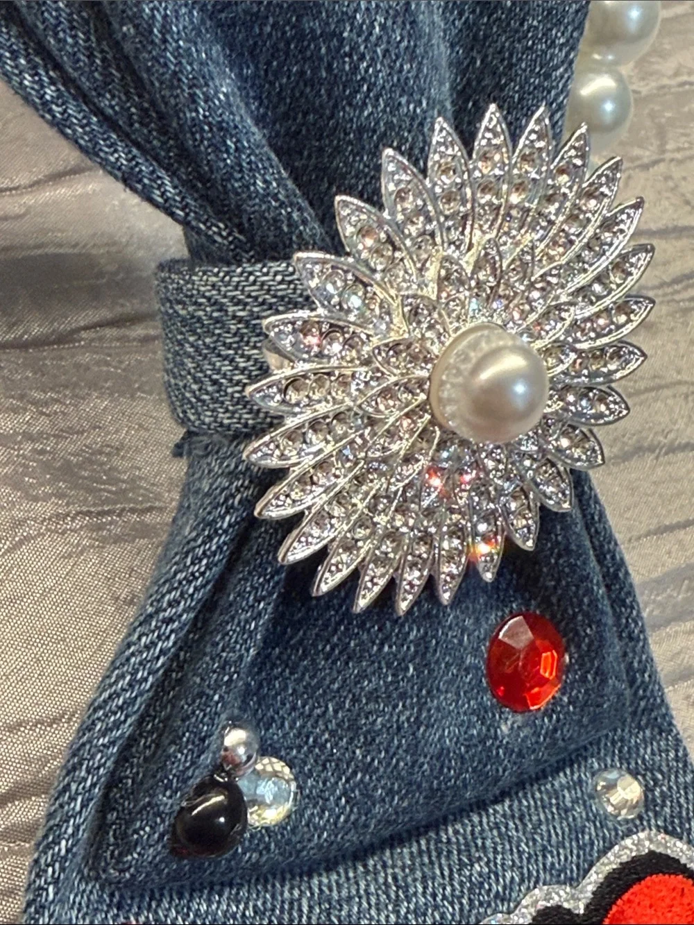 Handcrafted Denim 'Senior 2026' Tie Necklace with Red Rose Embroidery - Picture 5 of 13